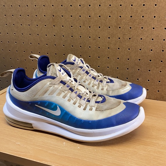 Nike Air Max Axis Sneakers Size 8.5 Women’s - Picture 7 of 12